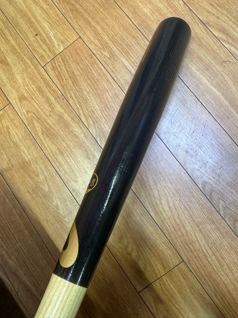 asics GOLD Stage木製バット NPB時代の鈴木誠也選手のバット