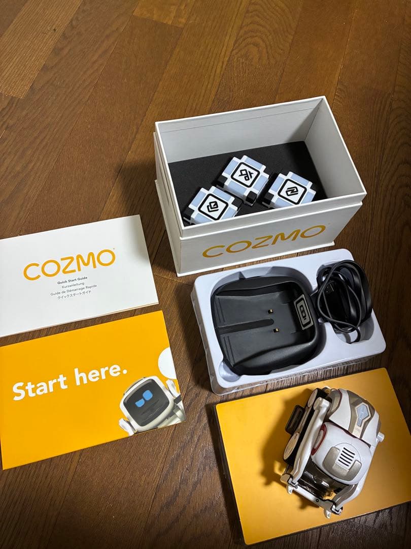 COZMOロボット おもちゃ