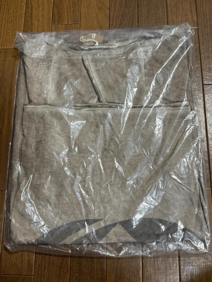 イベントにSalsation Wear V-Tshirt LIGHT BROWN