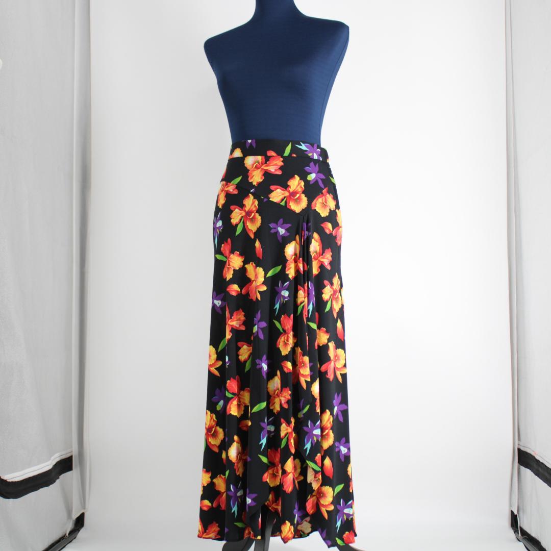 【美品 日本製 社交ダンス衣装】ブラック×花柄 CHACOTT スカート 黒