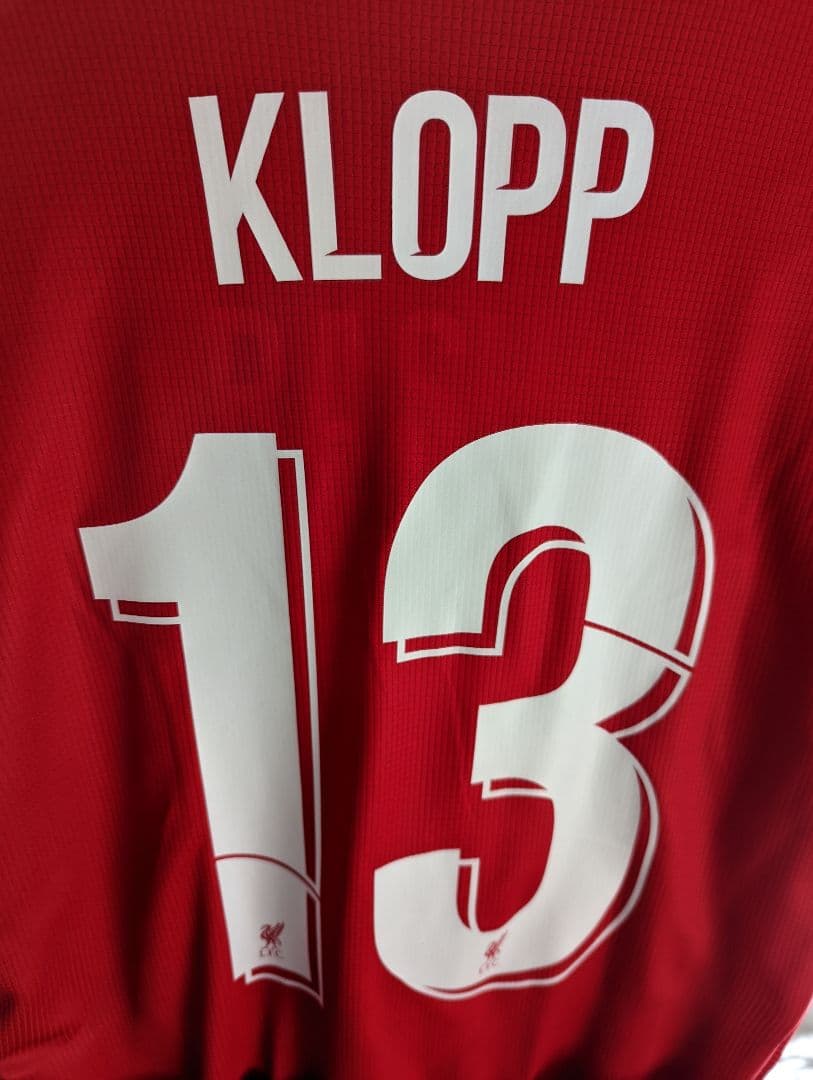 【廃番商品】新品　前開き　Liverpool FC レトロジャージ KLOPP