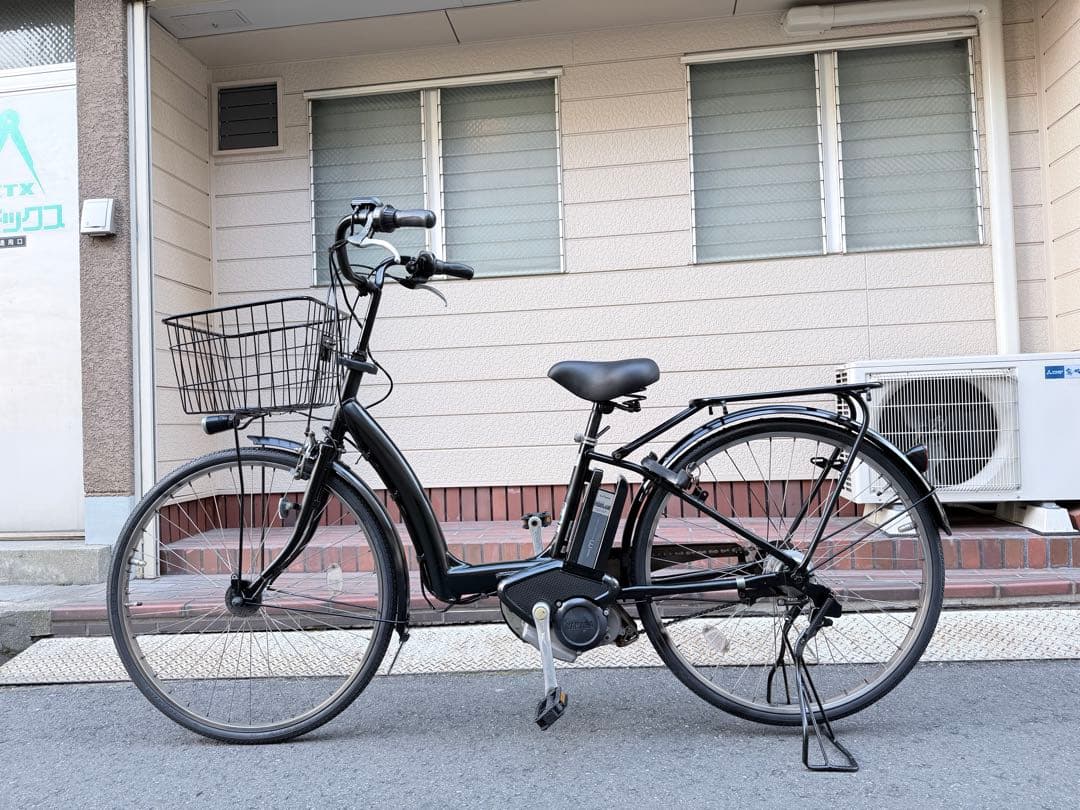 大阪府　ブリヂストン　電動アシスト自転車 シティタイプ 黒 バスケット付き