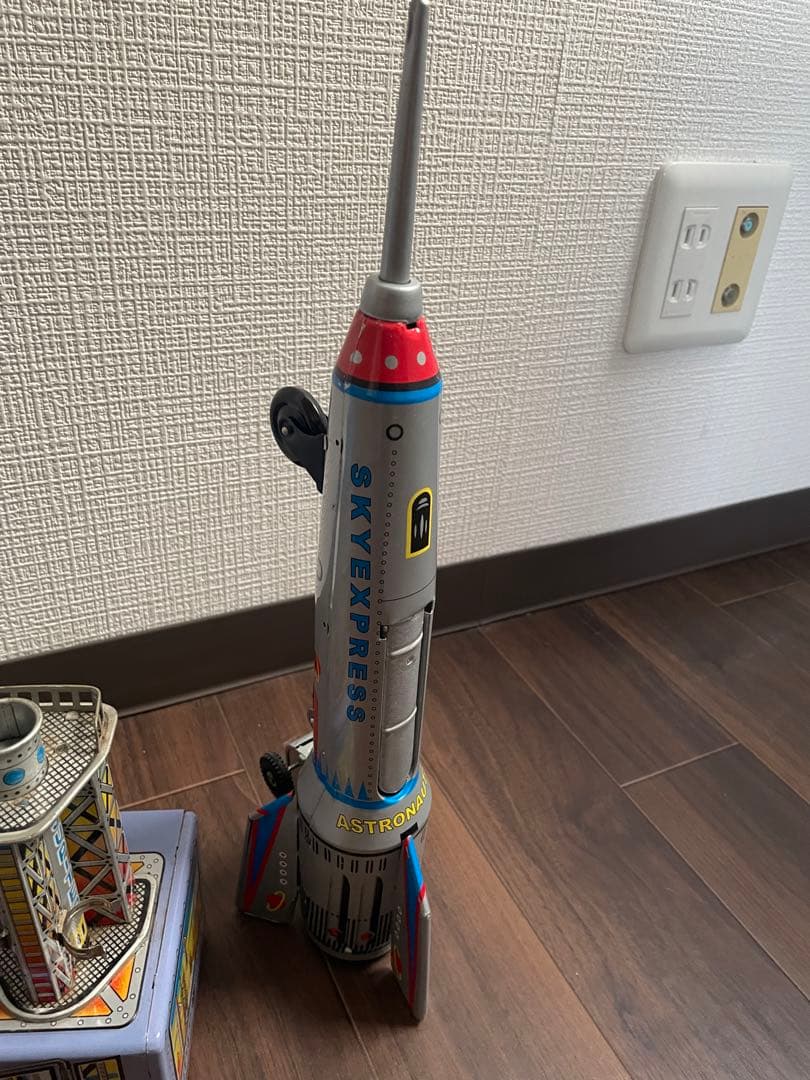 野村トーイ　ジュピター司令ロケット発射台