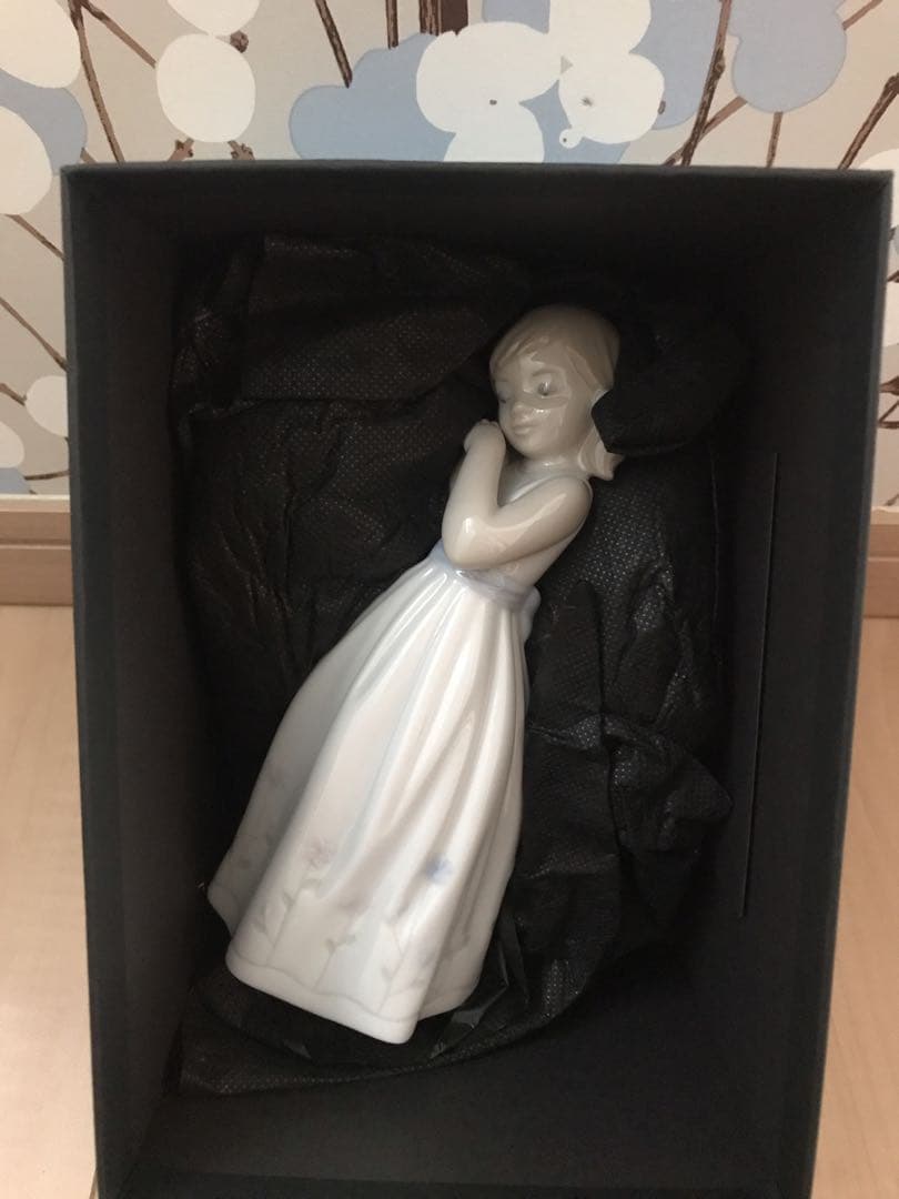 LLADROリヤドロ「我が家のプリンセス」【未使用新品】