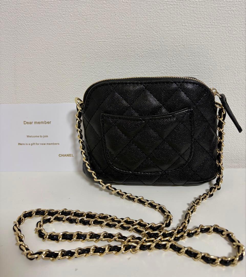 CHANEL ノベルティブラック　ショルダーバッグ