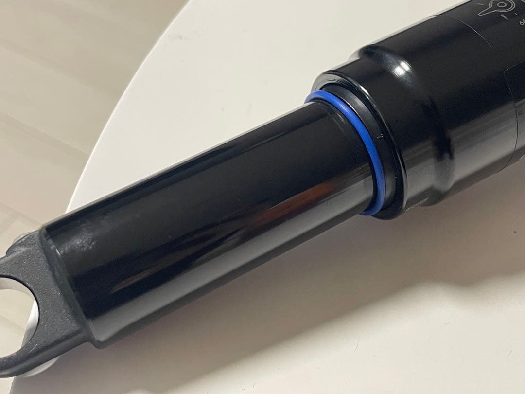 X Fusion O2 PRO RL リアサスペンション　210×55mm
