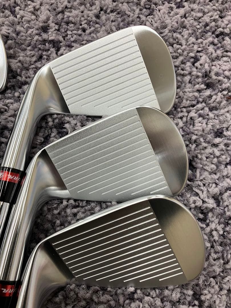 美品ミウラCB-302 ６本　5i〜PW モーダス3TOUR120 S