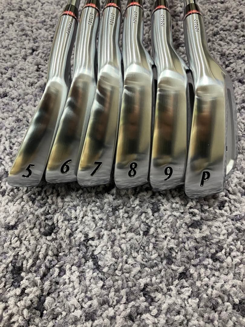 美品ミウラCB-302 ６本　5i〜PW モーダス3TOUR120 S