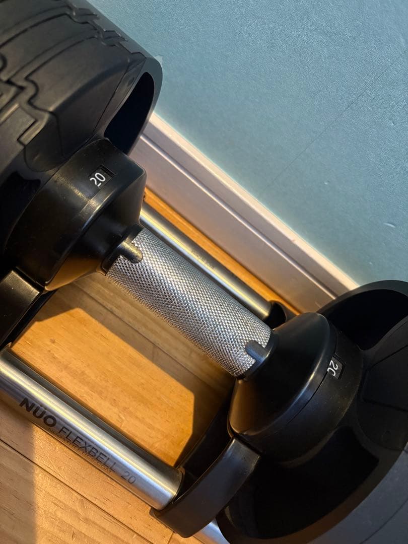 NUO FLEXBELL 可変式ダンベル 20kg 4kg刻み1個