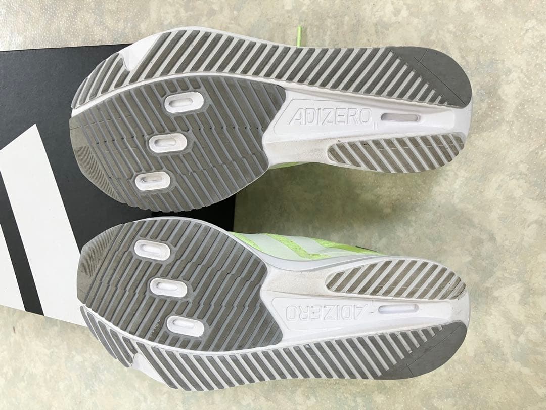 【新品同様】adidas　アディゼロ　ＳＬ２　レディース　22.5