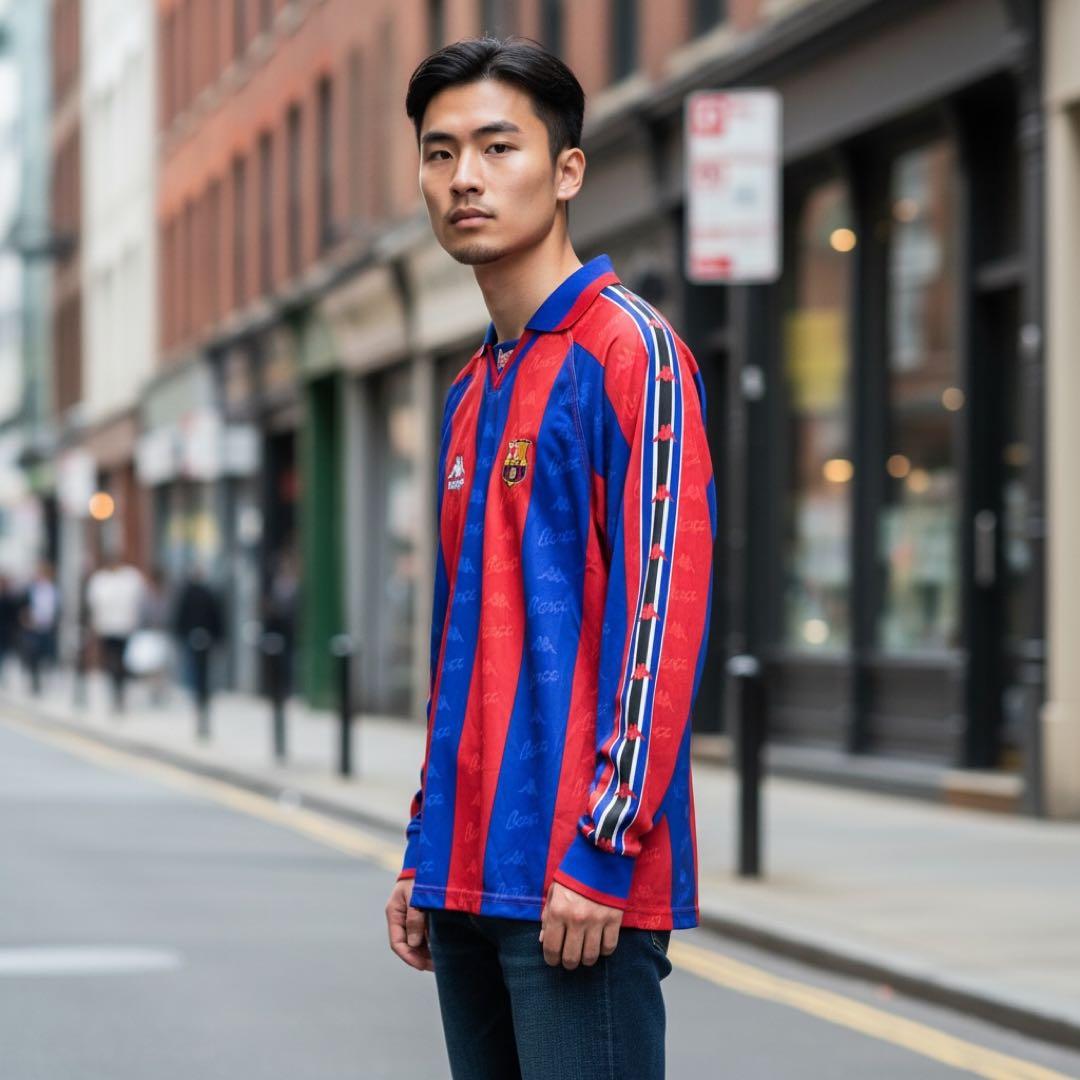 【Used】サッカーユニフォームFC Barcelona Ronaldo 9