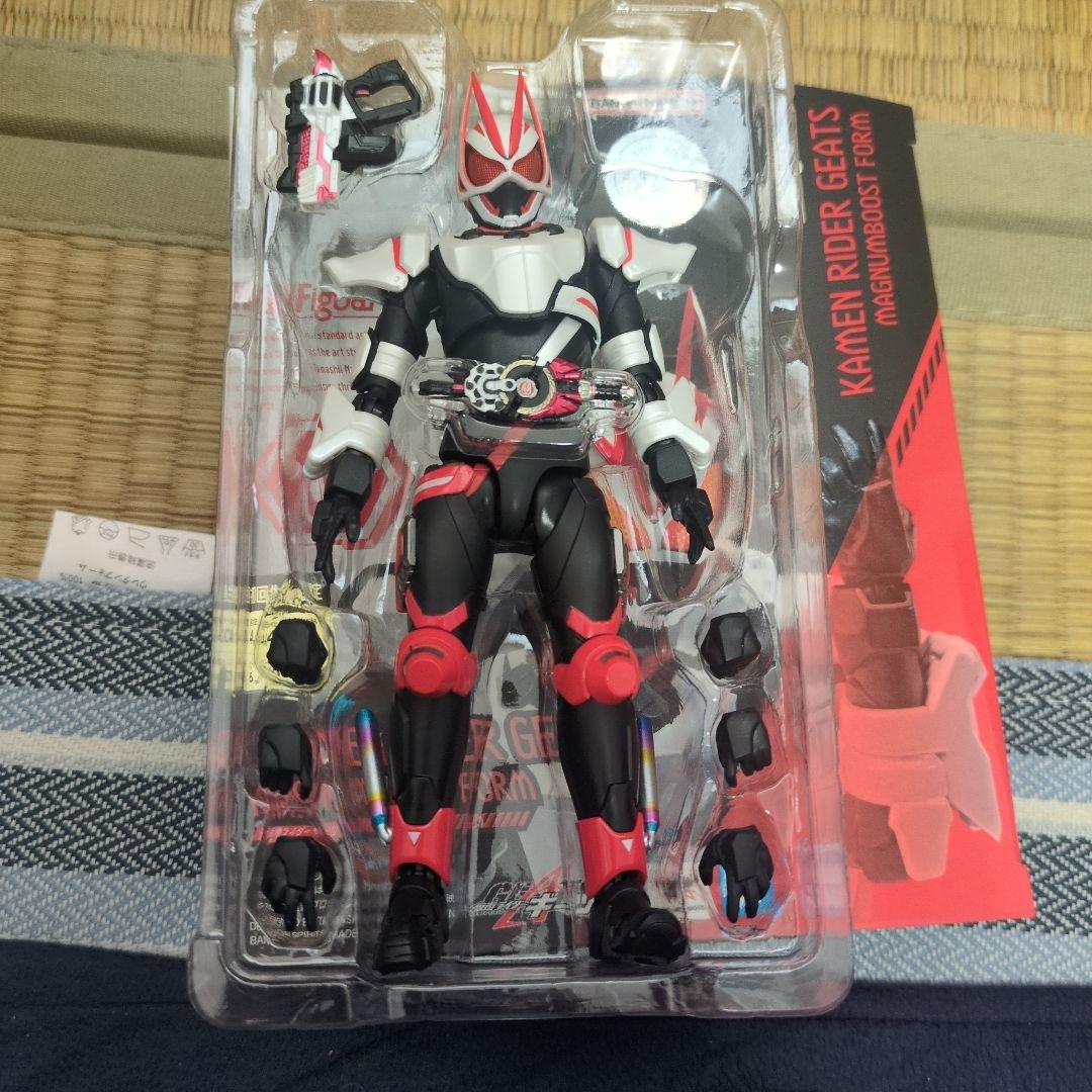 SHFiguarts 仮面ライダーギーツ ２セット＆フィーバーフォームパーツ