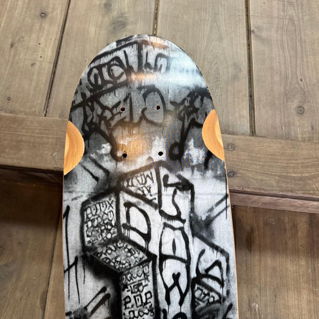 Dogtown Graffiti Wall Pool スケボーデッキオールド
