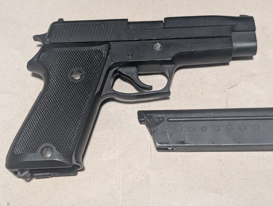 タナカ　P220 ガスブロ　スイス軍刻印