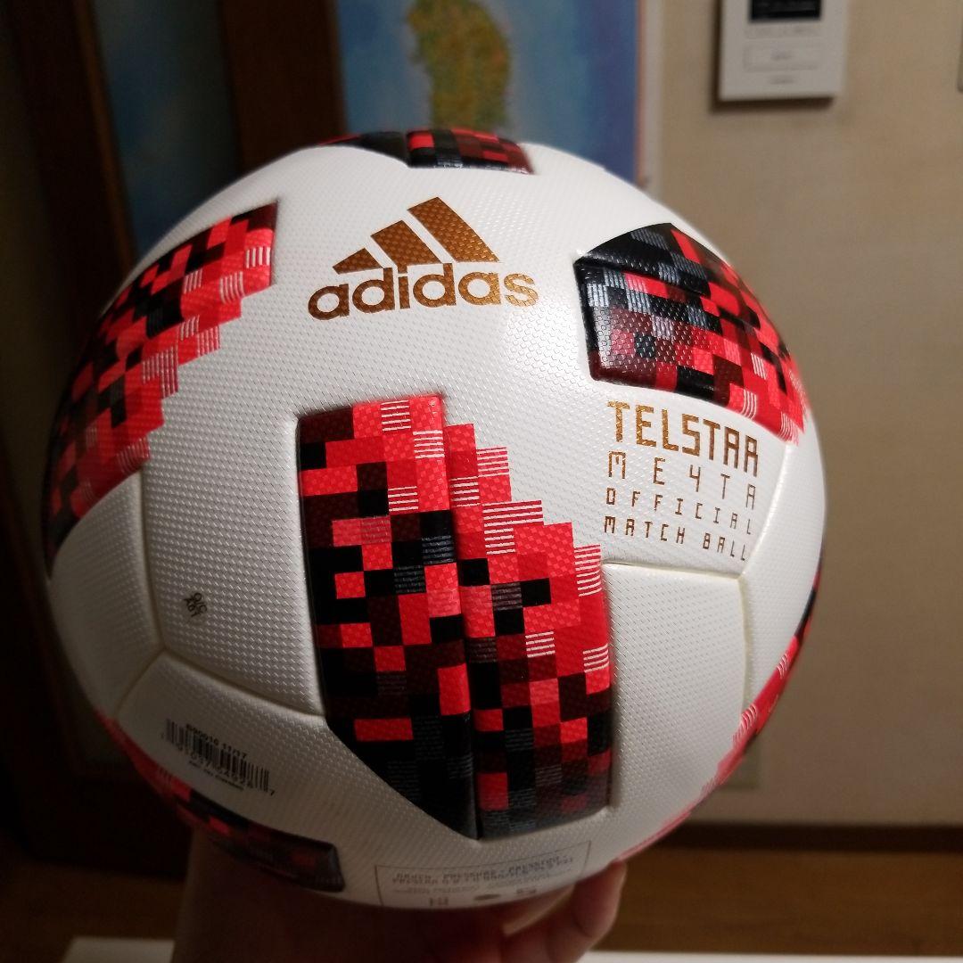 テルスター　2018年FIFAワールドカップ公式試合球