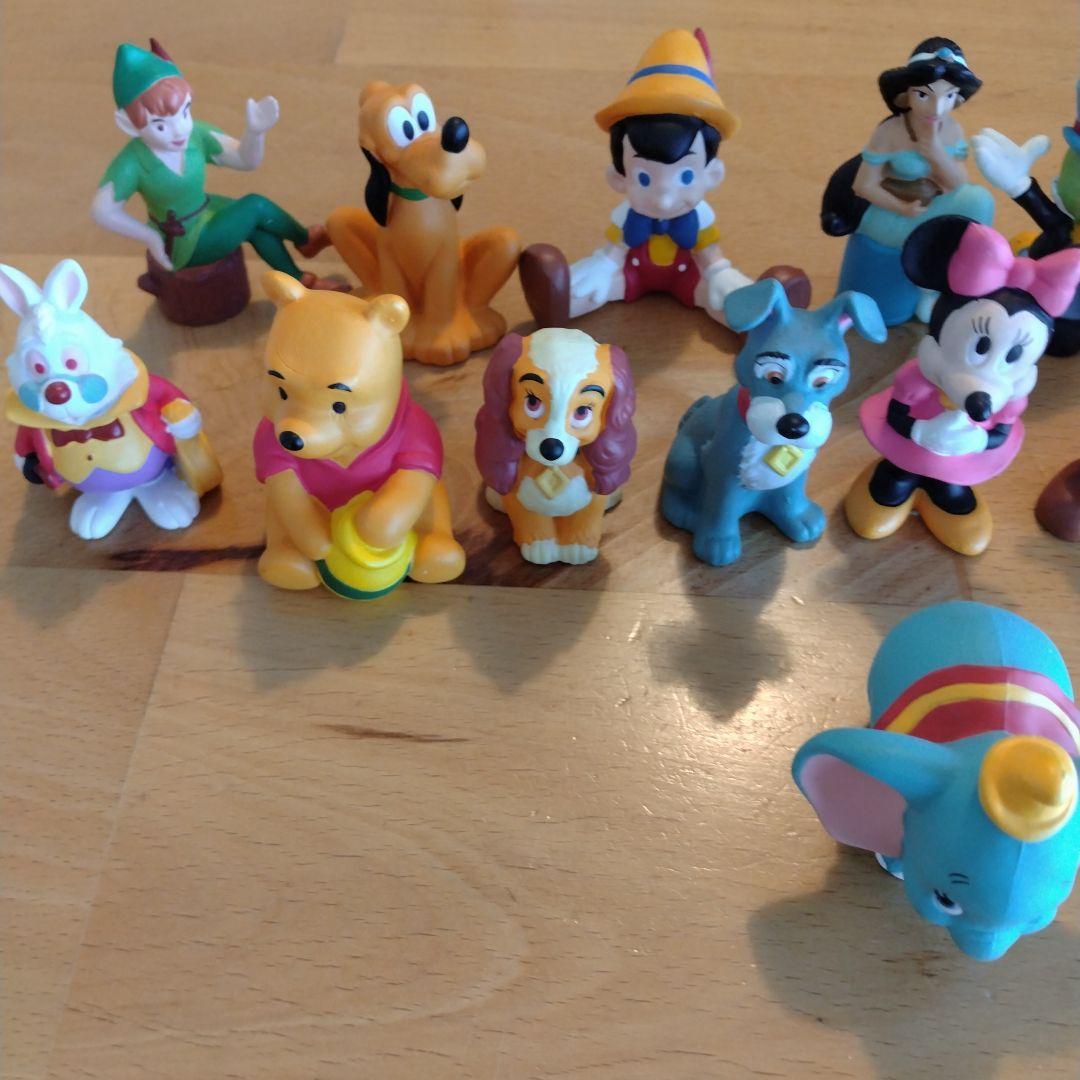 美品　ディズニーキャラクター フィギュア 17体セット