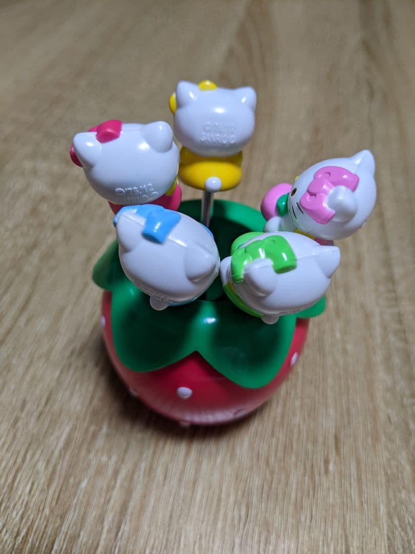 サンリオ　ハローキティ フルーツピック6本　非売品希少