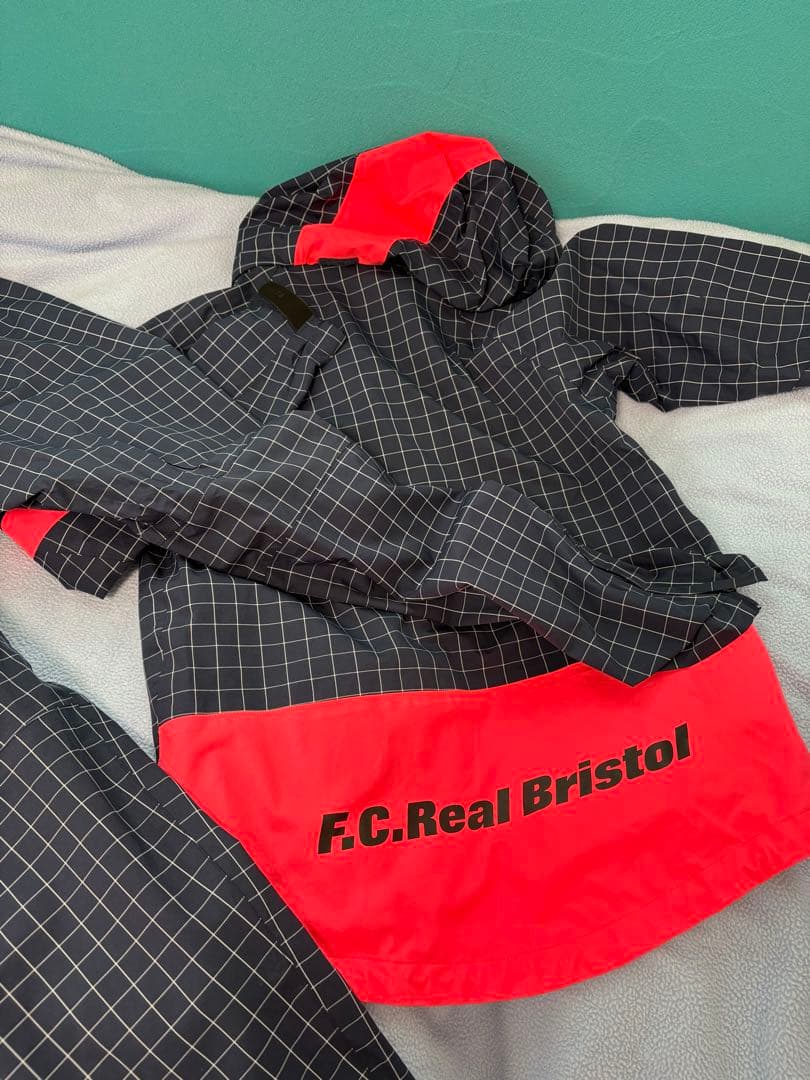 F.C.Real Bristol 上下ブリストルセットアップパーカーナイロンJK