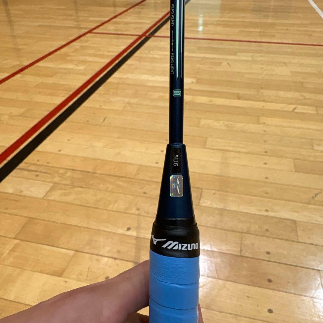 ミズノ　バドミント　ラケット　アクロスピード7