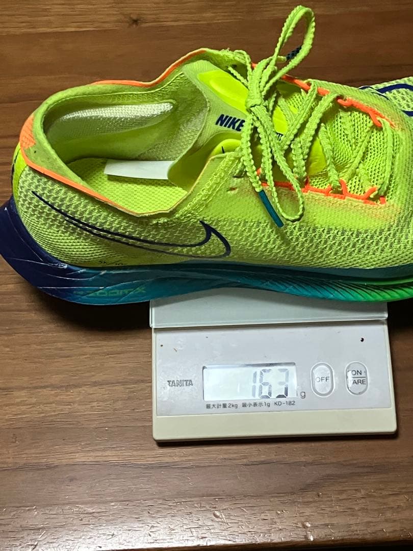 値下げしました！ナイキ　ストリークフライ　26cm蛍光カラー