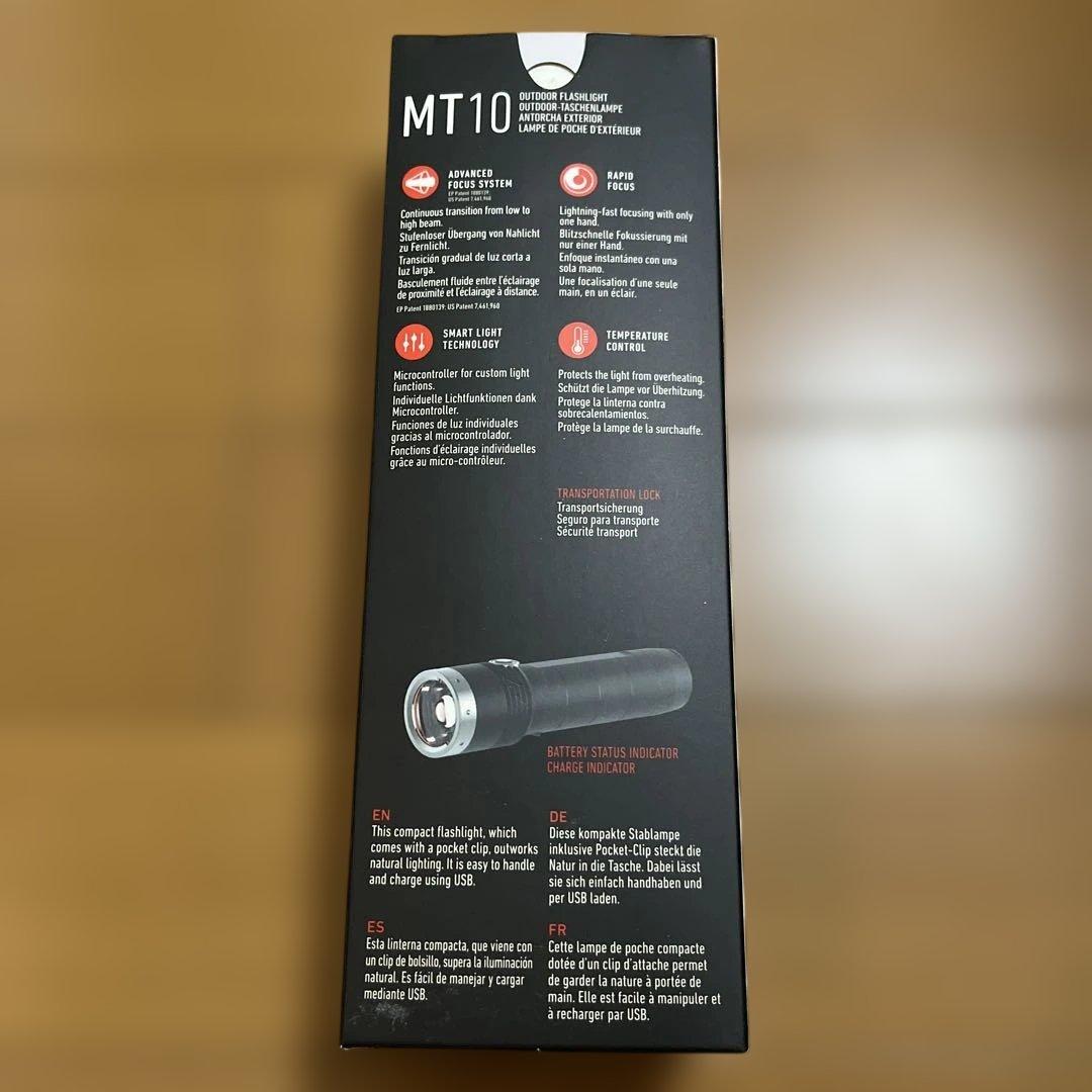 (未開封)LEDLENSER MT10 懐中電灯