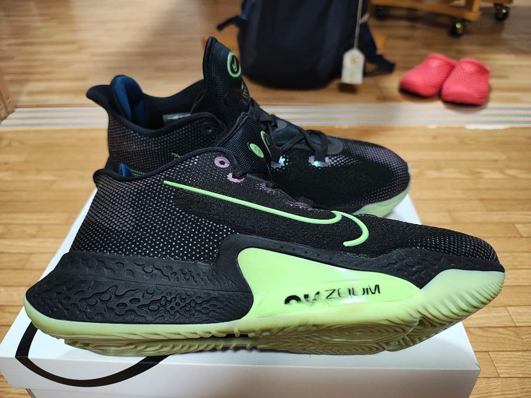 【美品】NIKE エアズーム BB NXT 【 28cm】
