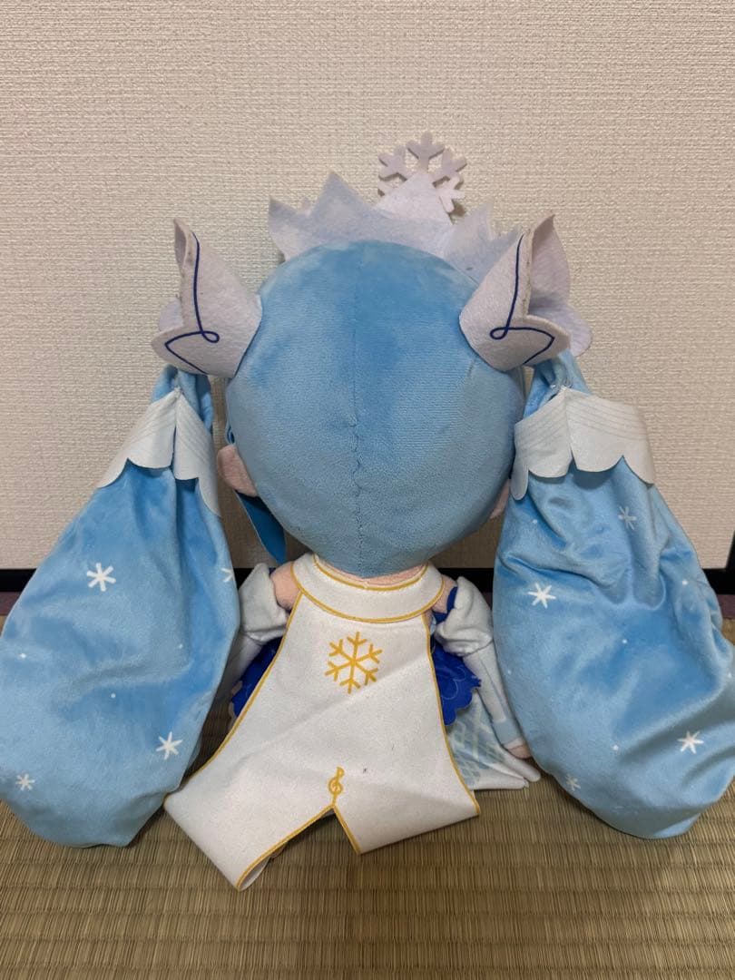 ふわふわぬいぐるみ　雪ミク　2019