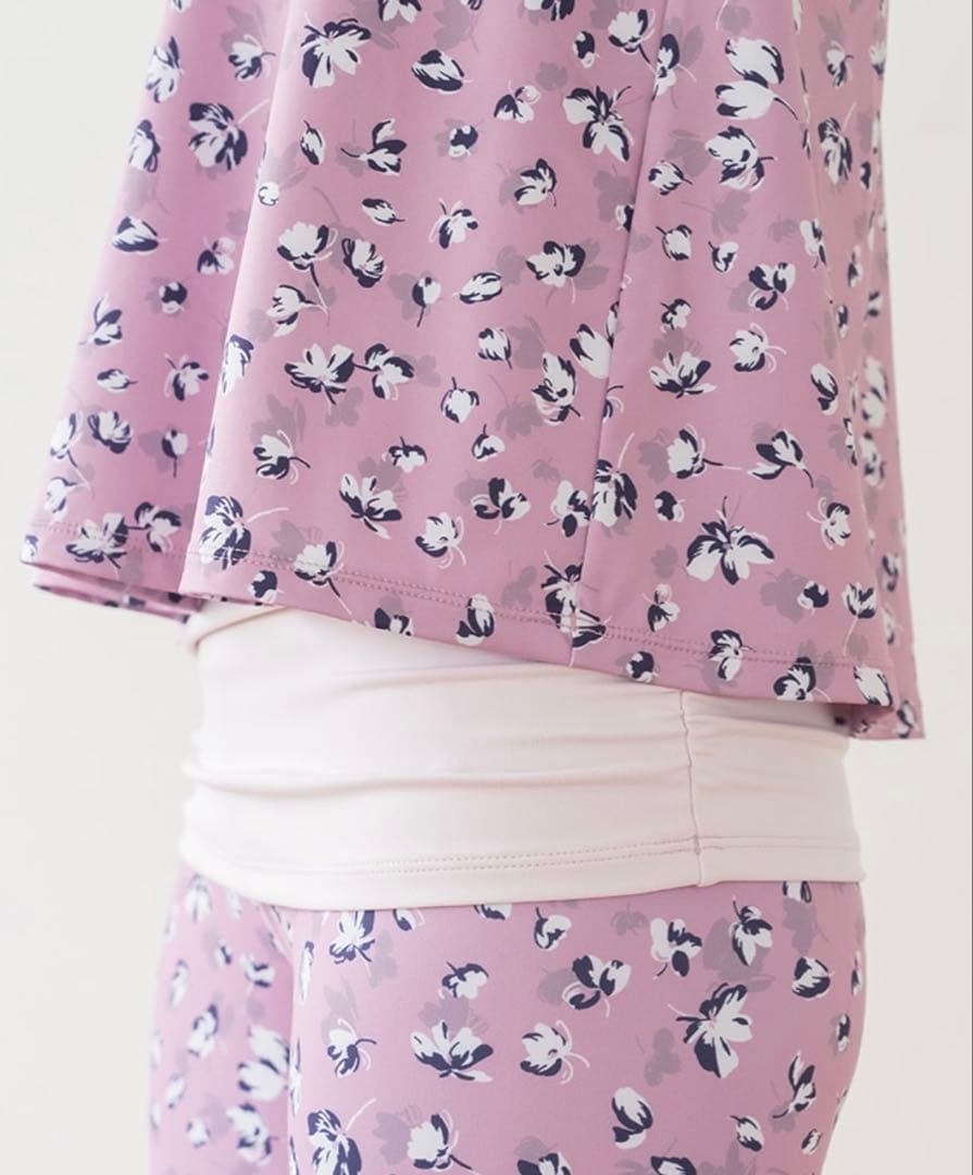 ✴︎新品✴︎ SUKALA フラワープリントカバータンクトップ Ｌ