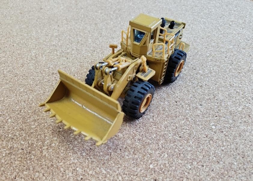 ミニ パワーワイド CATERPILLAR 992C ホイールローダー