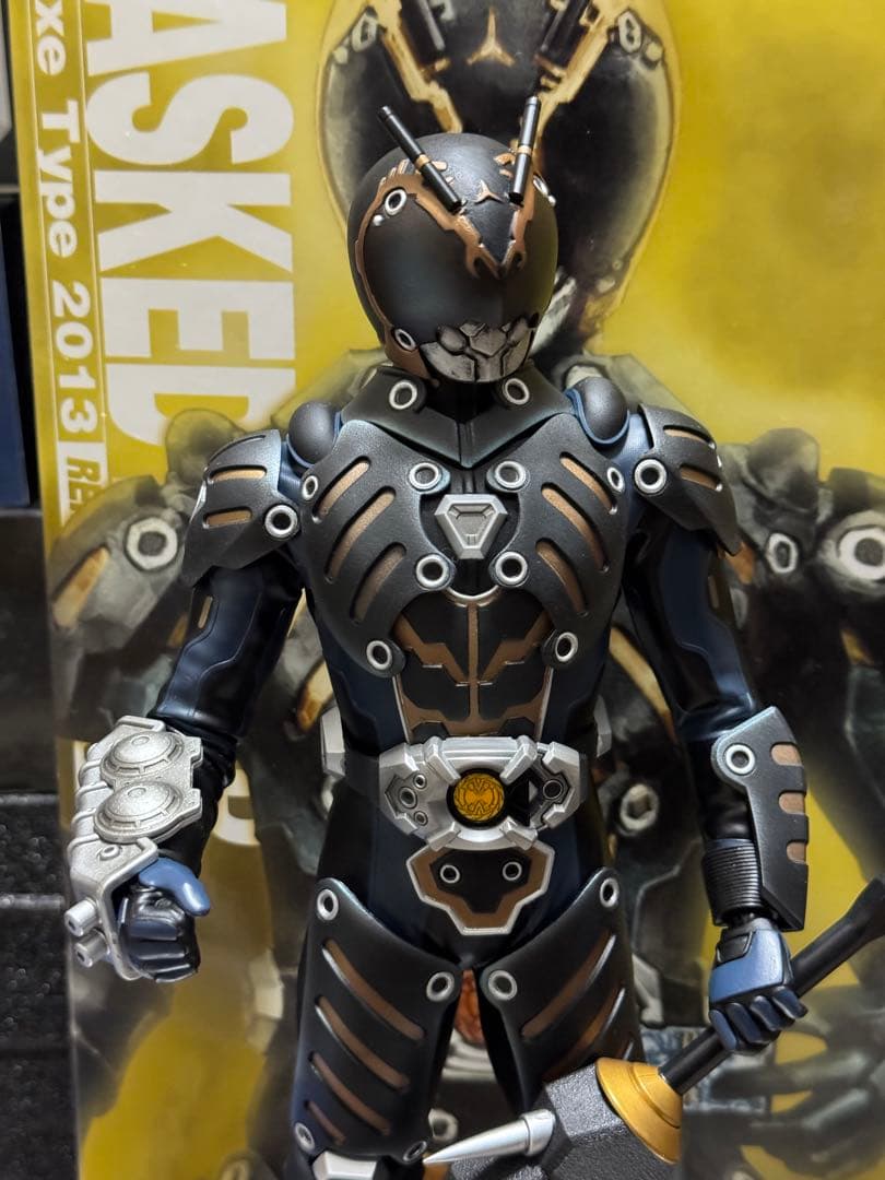 RAH DX オルタナティブ 「仮面ライダー龍騎」