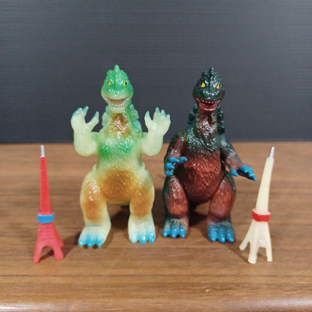当時物　特撮大百科　ブルマァク伝説シリーズ　ゴジラ＆東京タワー付き2体セット