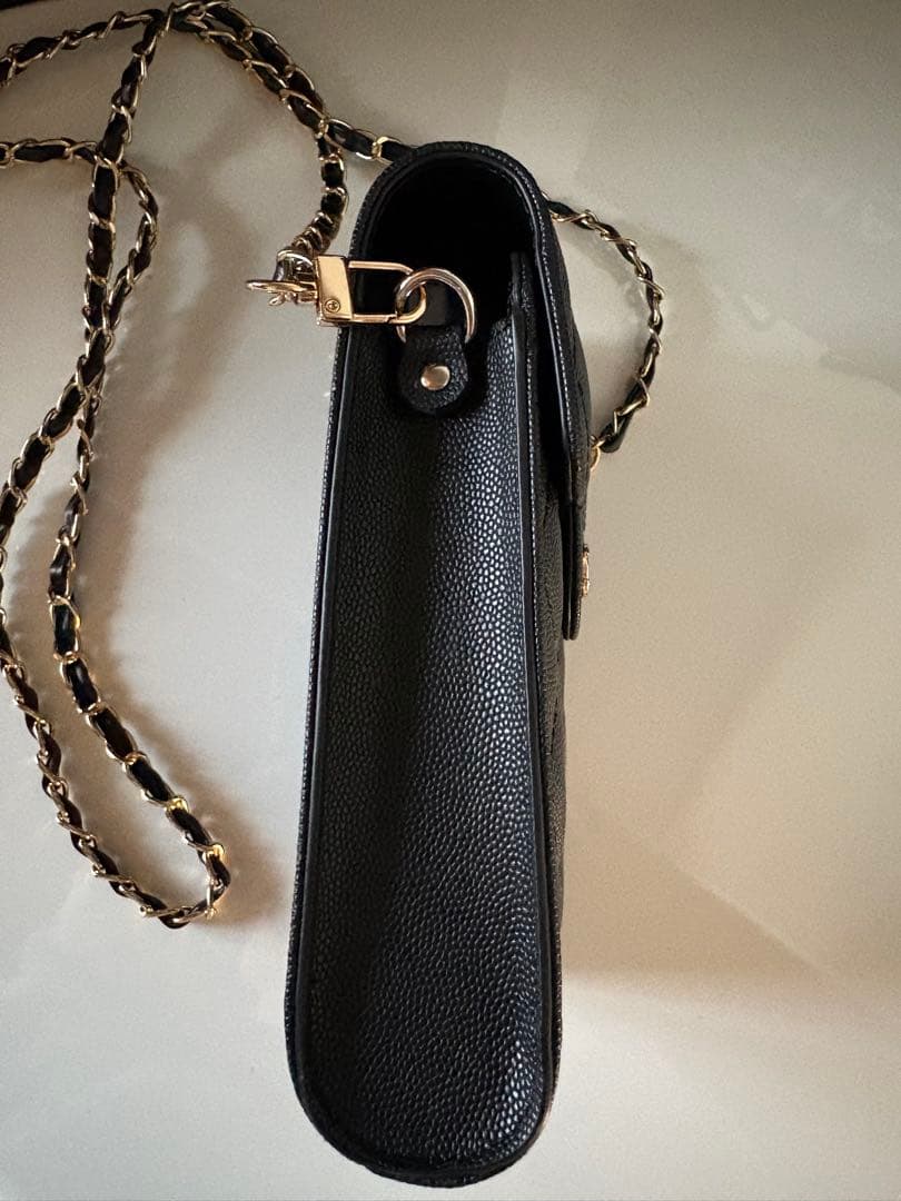 CHANEL シャネル　ノベルティショルダーバッグ　スマホショルダー