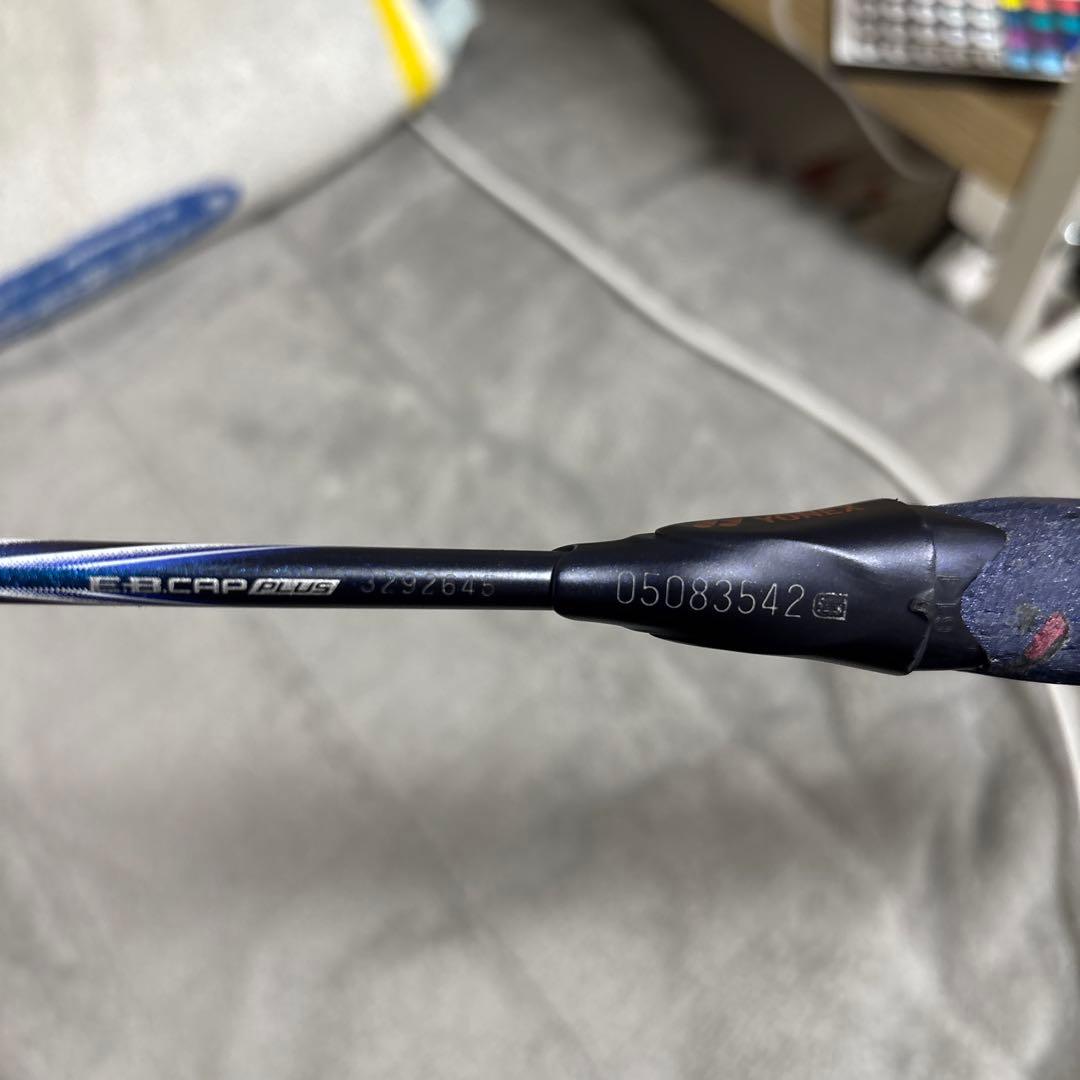 YONEX アストロクス100ZZ 4U5ダークネイビー美品‼️
