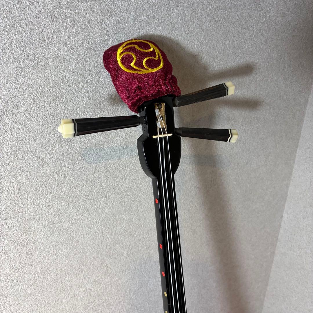【極美品】沖縄三線　真壁型 合皮 人工皮 セミハードケース付 付属品多数