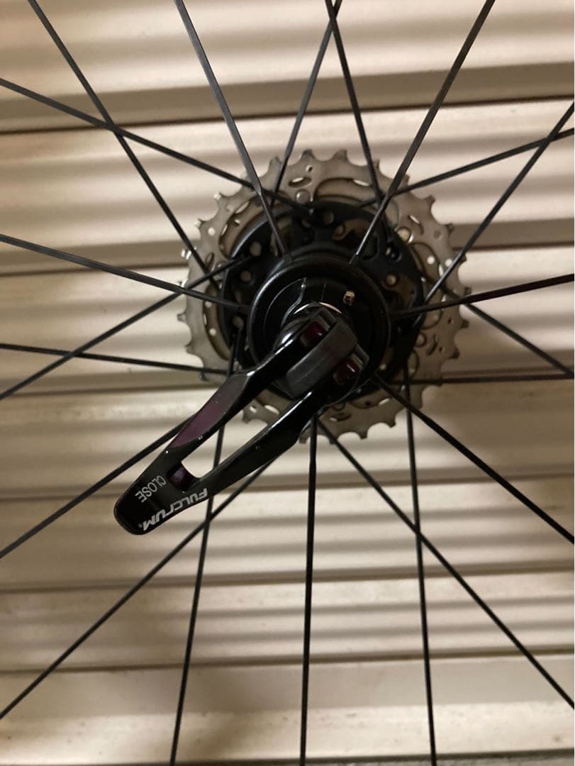 フルクラムレーシングクアトロカーボンFULCRUM RACING CUATTRO
