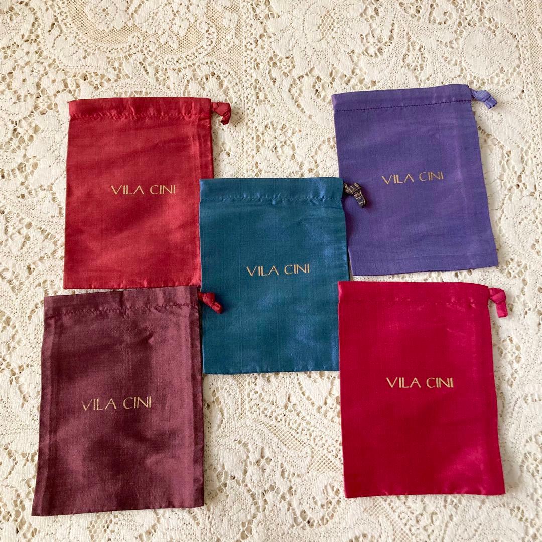 新品　タイ高級ブランドVILA CINI 絹生地うさぎ&象さん人形　シルク巾着付