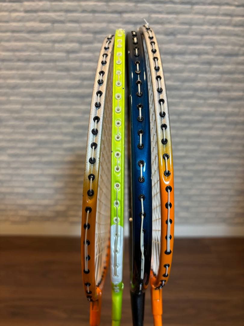 【◎送料無料】 BRIDGESTONE他　バドミントンラケット4本セット