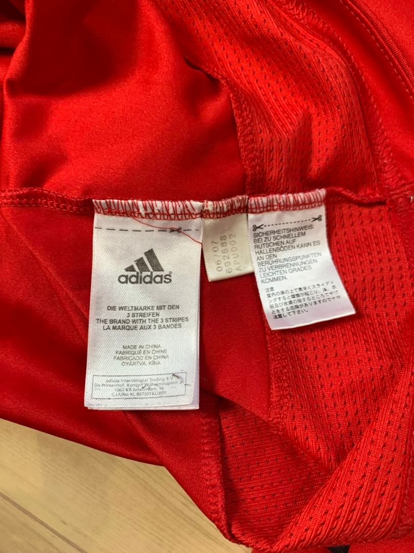 ACミラン トレーニングシャツ adidas 赤 長袖シャツ