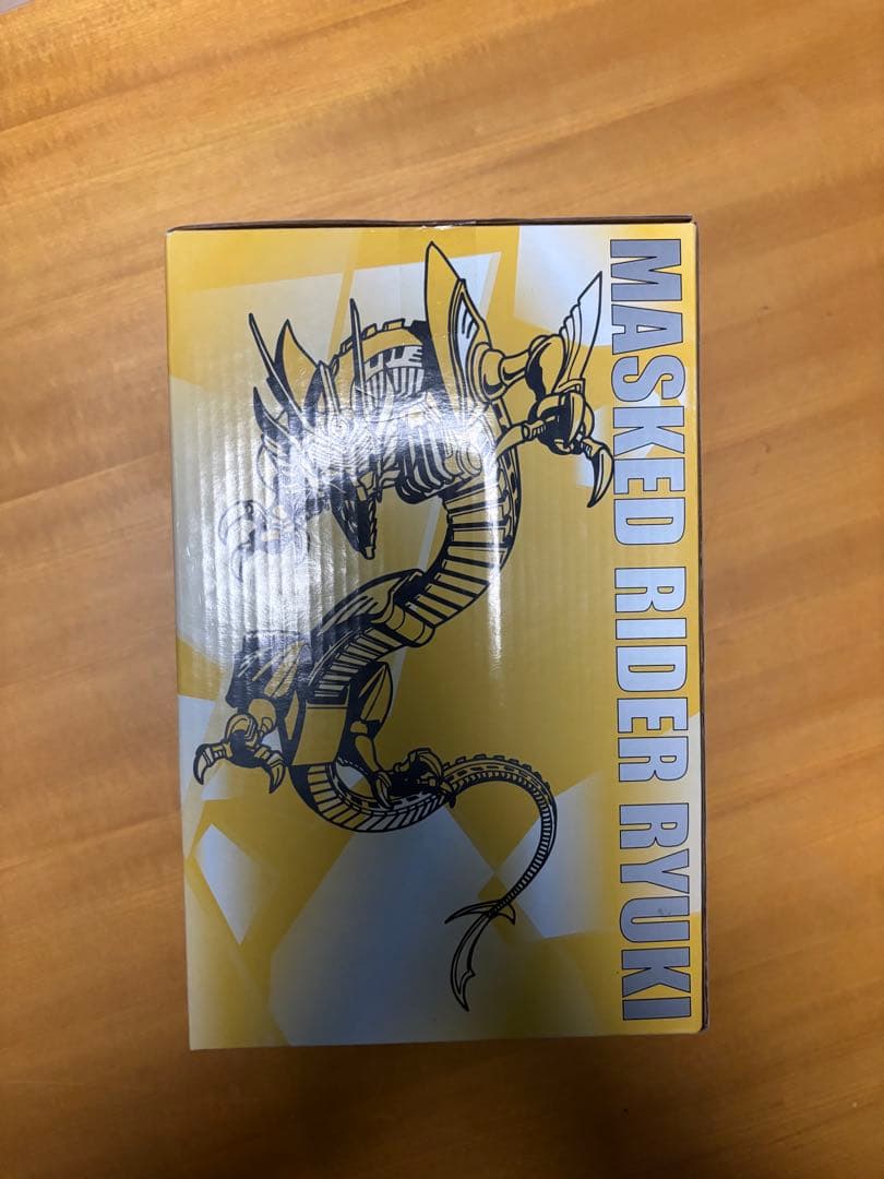 【激レア・未開封】仮面ライダー龍騎 ミラー・ワールドモデル賞 フィギュア