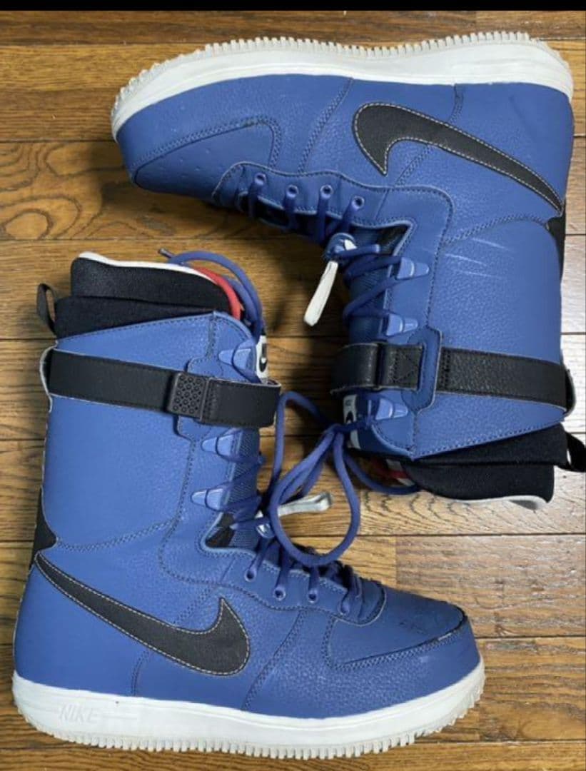 NIKE ZOOM FORCE1 スノーボード