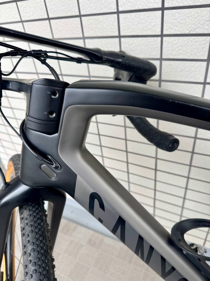CANYON 「キャニオン」 Grail CF SL8.0 Di2 2019年