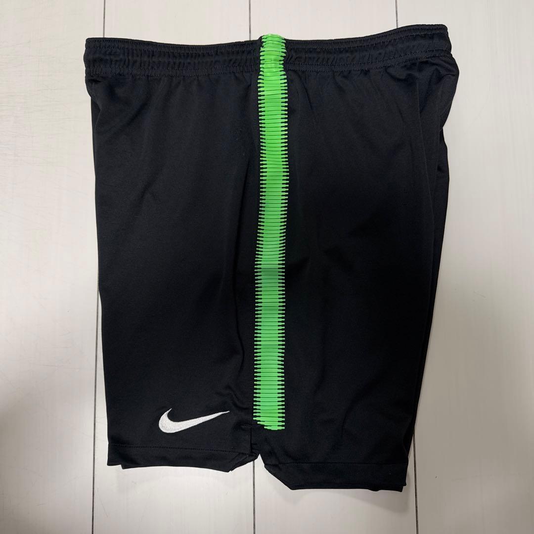 サンフレッチェ広島 支給品 練習着 ショーツ ショートパンツ 2XLサイズ