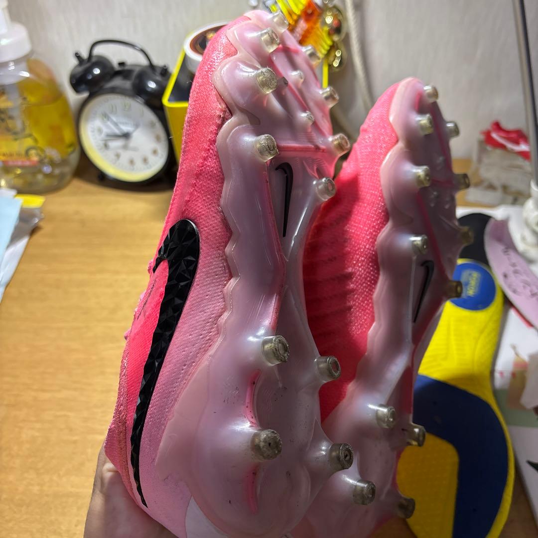 サッカースパイク　ファントムgx