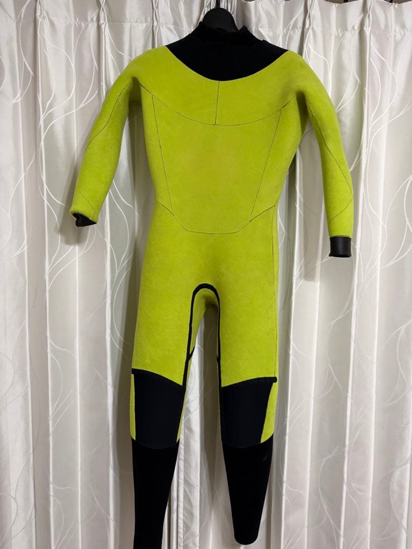 RAD ウェットスーツセミドライ　BEWET