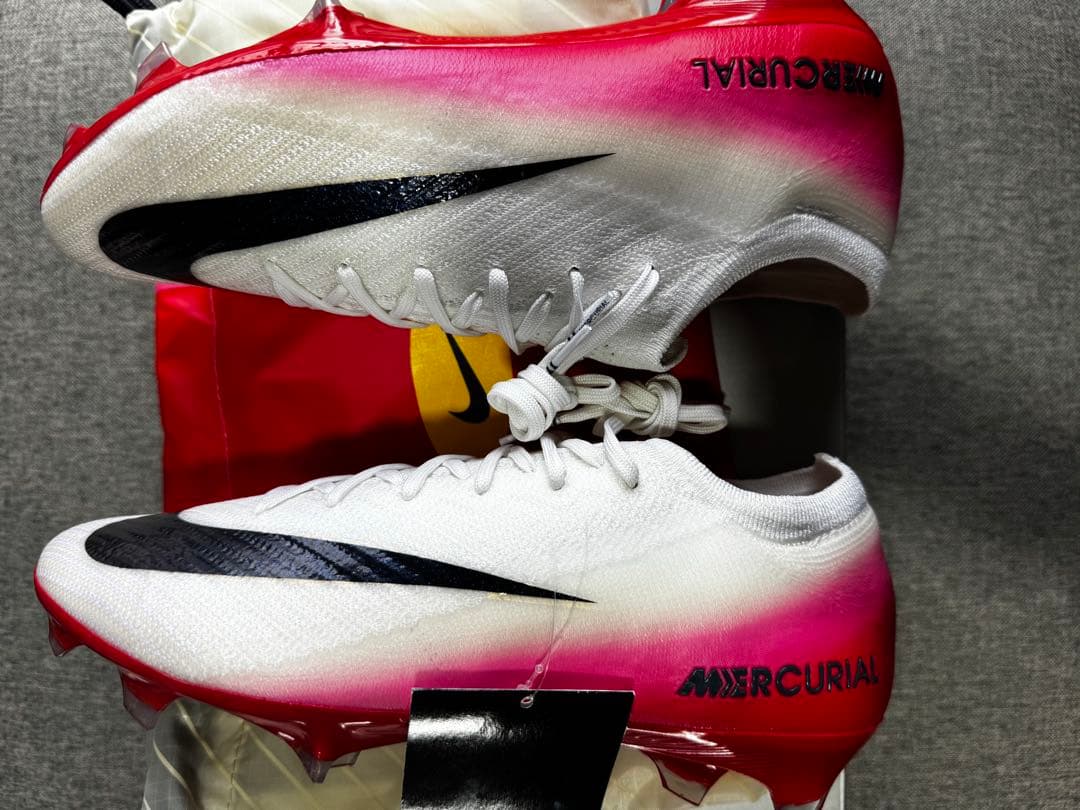 Nike Mercurial スパイク ホワイト/レッド