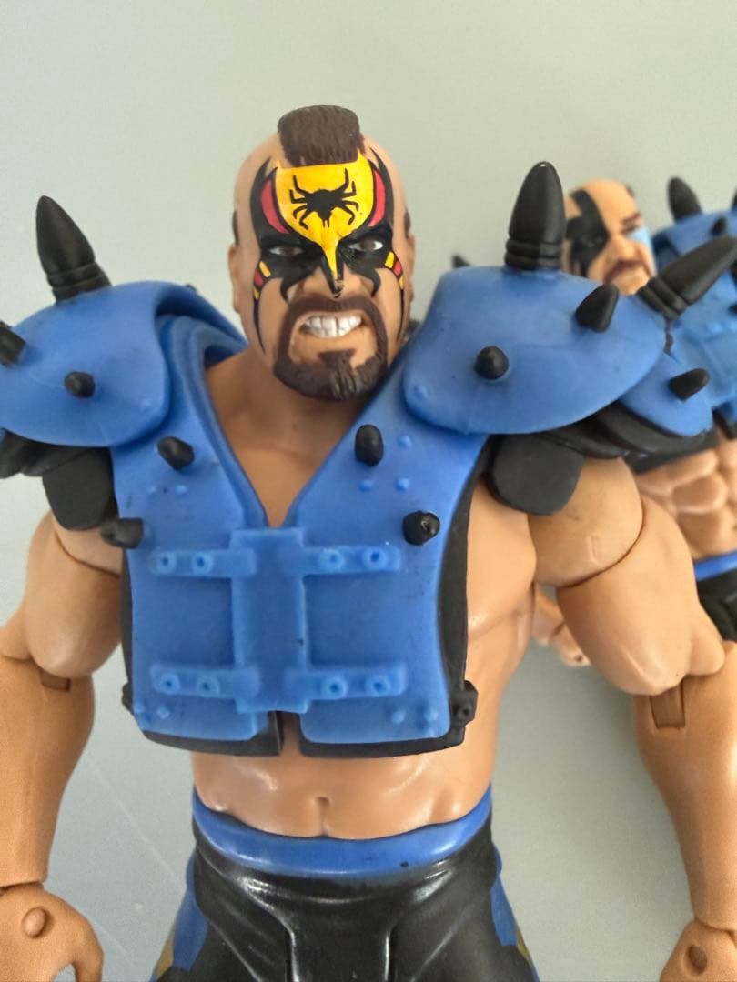WWE スパイク付き肩パッド フィギュア 2体セット