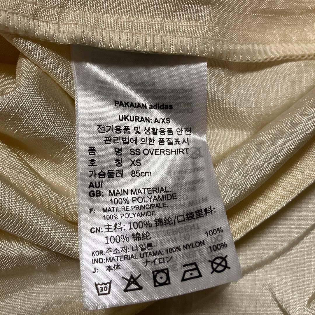 参考定価:10,450円　adidas アウトドアシャツ