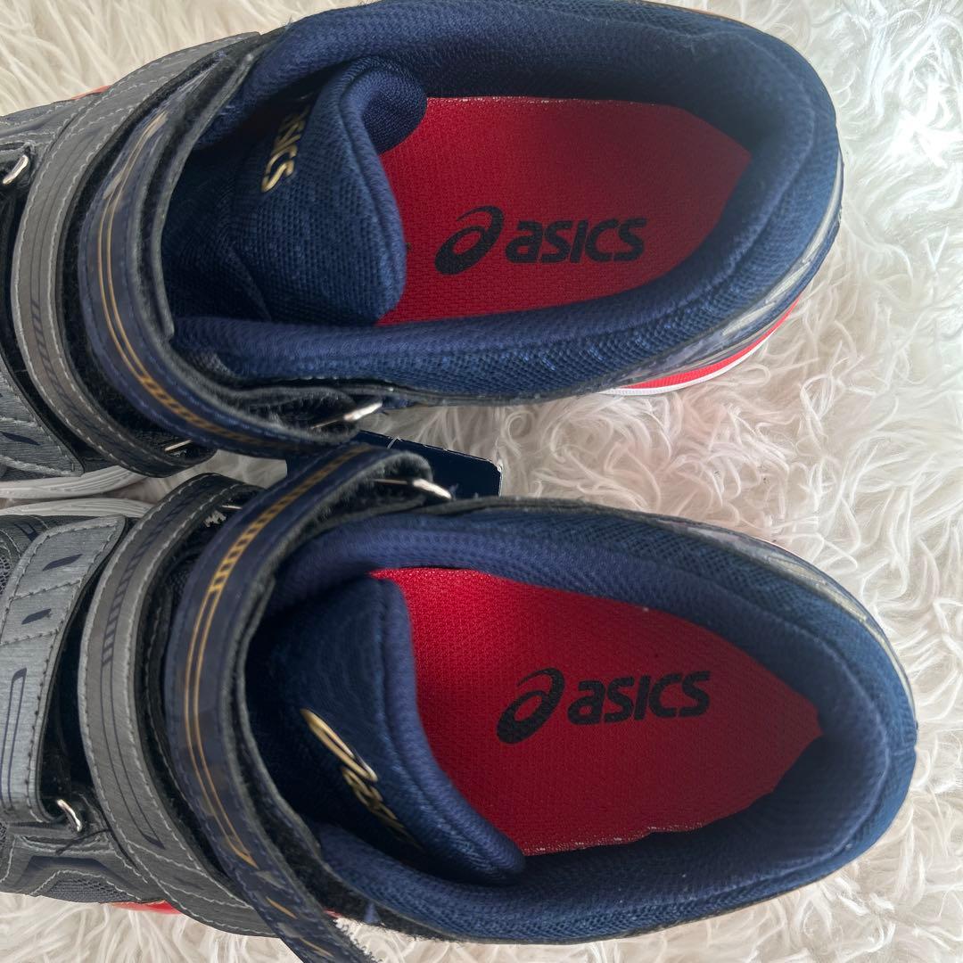 ★未使用品★asics ブライトライン SFT255