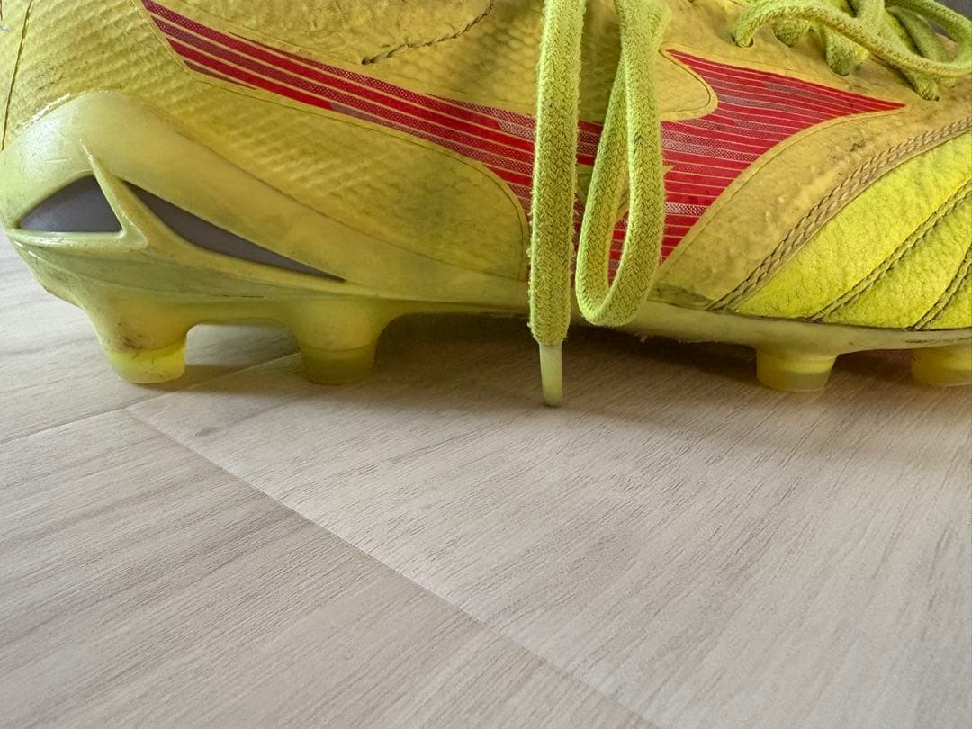 Mizuno Morelia モレリアベータ　サッカーシューズ