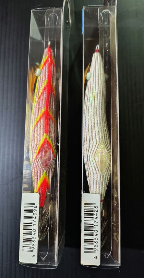 餌木猿　プレミアム　3.5寸　　真紅　兎白